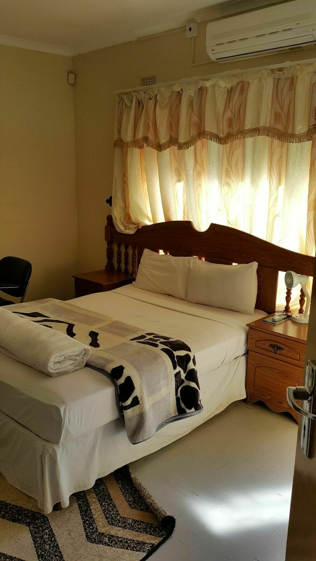 Planet Lodge 1 Gaborone Extérieur photo